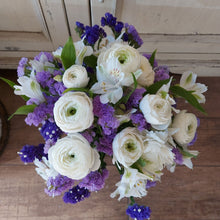 Carica l'immagine nel visualizzatore di Gallery, Tocco Romantico - Bouquet San Valentino classic