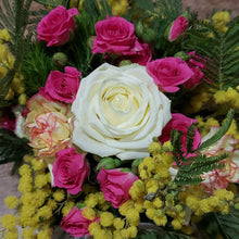 Carica l'immagine nel visualizzatore di Gallery, Flower Box - Fiori Colorati e Mimosa