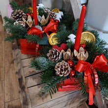 Carica l'immagine nel visualizzatore di Gallery, Christmas Flower box