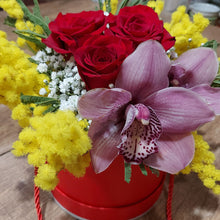 Carica l'immagine nel visualizzatore di Gallery, Flower Box - Rose Rosse Orchidee e Mimosa
