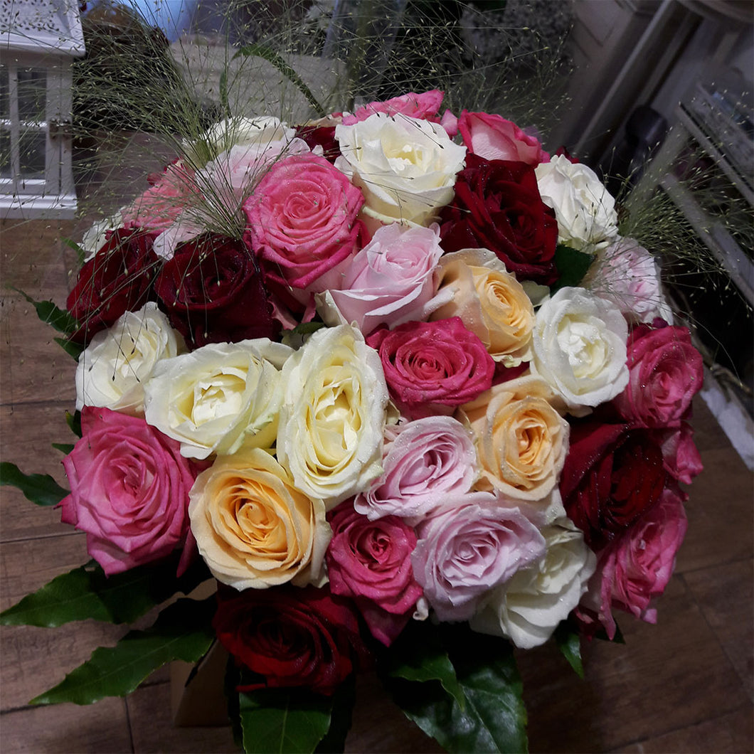 Bouquet rose colorate - 50 rose fresche