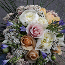 Carica l'immagine nel visualizzatore di Gallery, Bouquet primavera - Maxi Bouquet