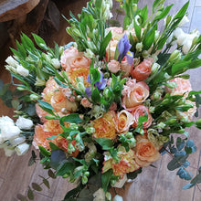 Carica l'immagine nel visualizzatore di Gallery, Bouquet primavera - Maxi Bouquet