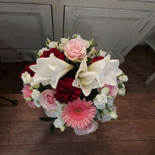 Carica l&#39;immagine nel visualizzatore di Gallery, Flower Box Primavera - Medio
